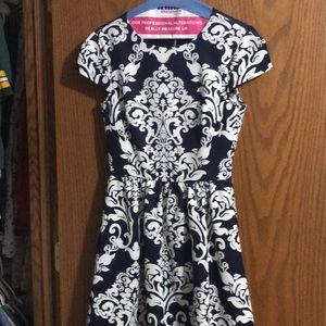 Blue and white floral dress!